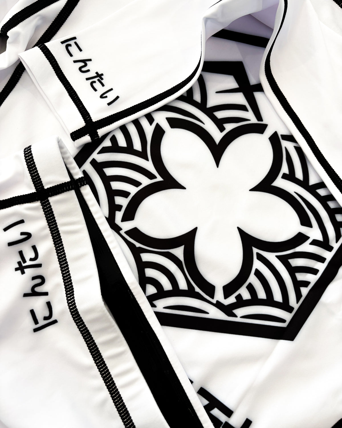 YUKI 雪 LONG SLEEVE RASH GUARD