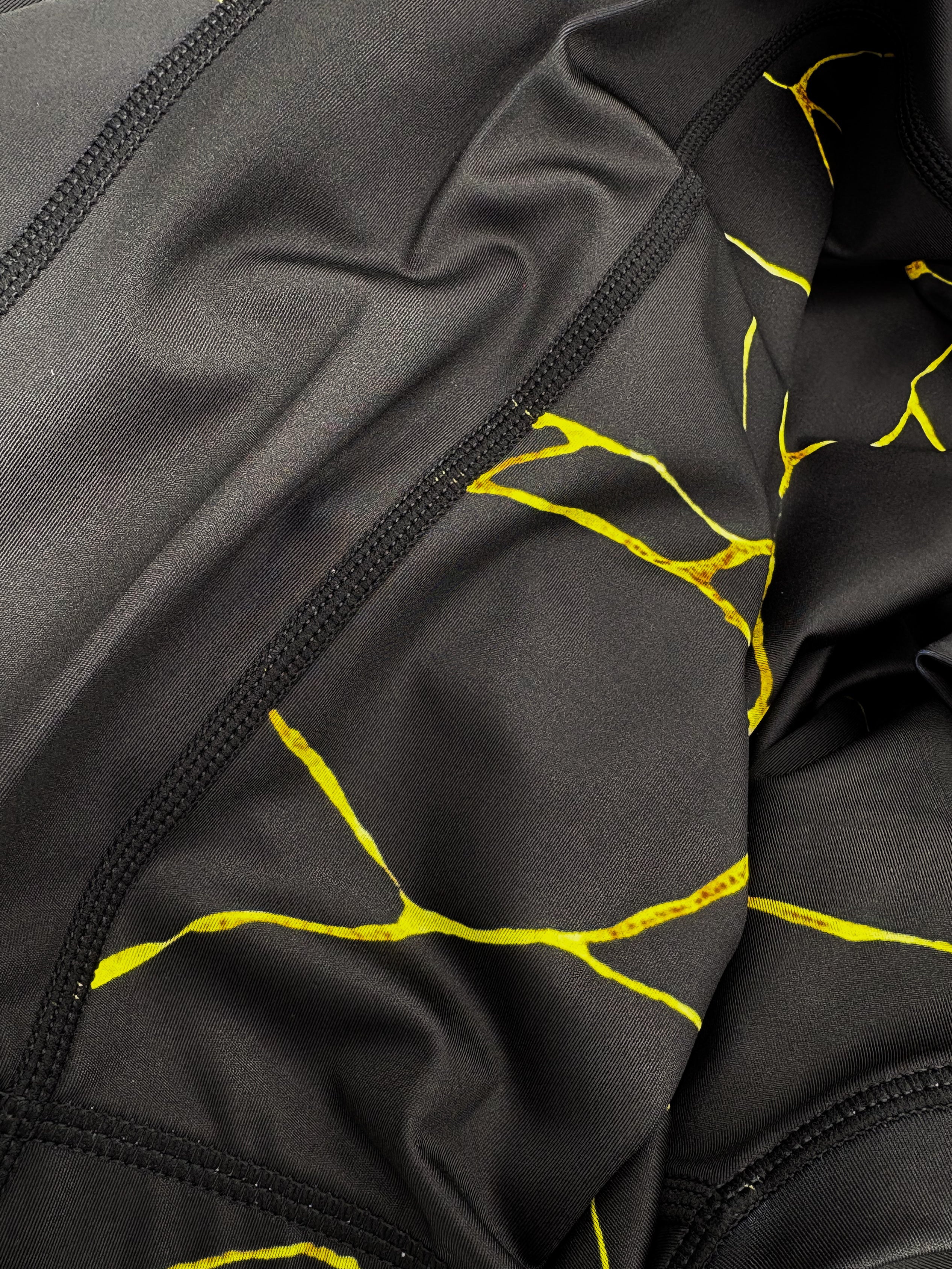 KINTSUGI RASH GUARD